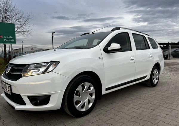 Dacia Logan cena 17900 przebieg: 130000, rok produkcji 2014 z Biały Bór małe 407